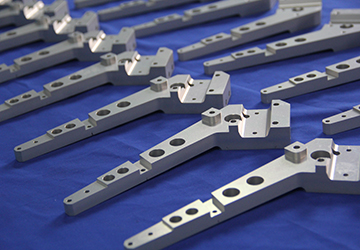 CNC Machining Manufacturers Service